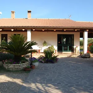 Degli Ulivi Alloggio per agriturismo San Vero Milis