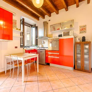  Appartamento Guest Planet - Rosso - Navigli Area